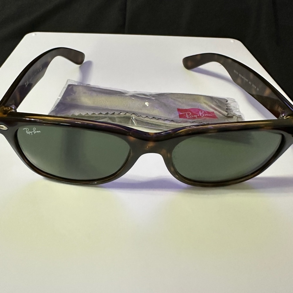 Ray-Ban Brown Frame Sunglasses
